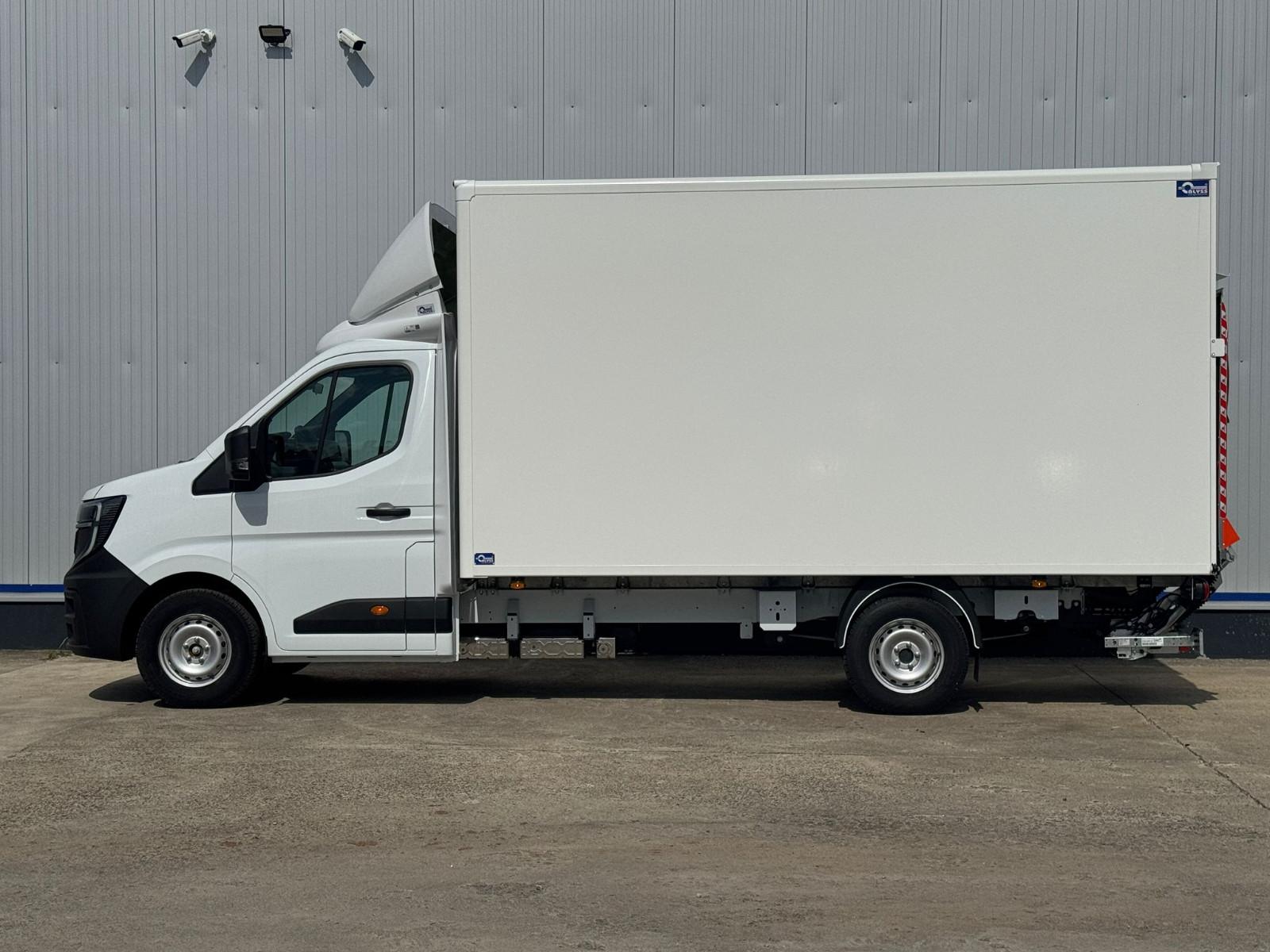 Renault Master Koffer 410x210x230cm LBW