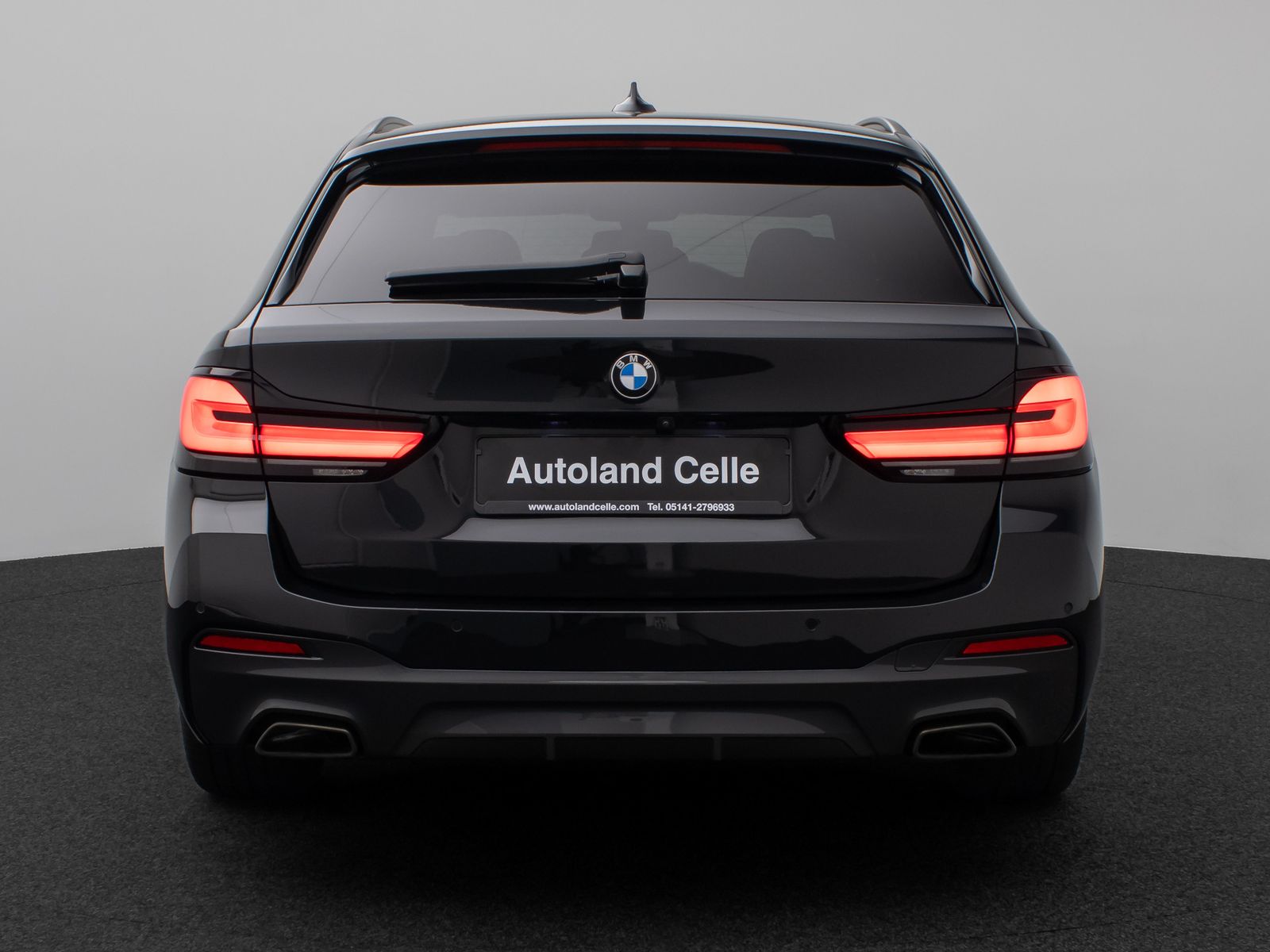 Fahrzeugabbildung BMW 530d xD M Sport Panoram Kamera Laser HUD DAB H/K
