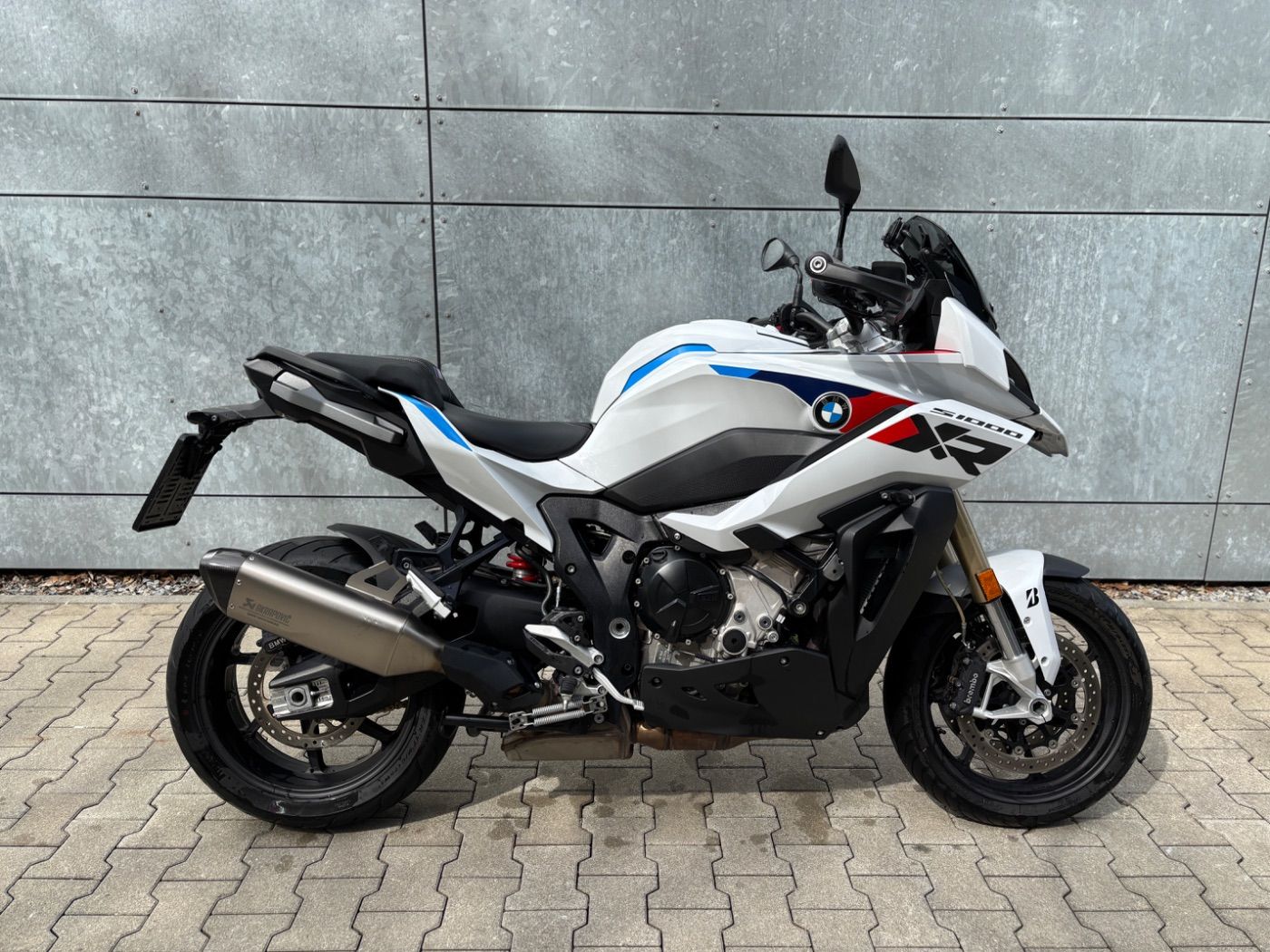 Fahrzeugabbildung BMW S 1000 XR M Paket, Schmiederäder Modell 2025