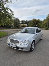 Mercedes-Benz E 220 CDI ELEGANCE, 1. Hand, Rentnerfahrzeug - Mercedes-Benz E 220 aus 2004: Cdi