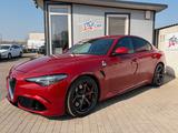 Alfa Romeo Giulia QV 1.Hand Unfallfrei Perfekt - Alfa Romeo Giulia mit Benzin-Antrieb: Rot