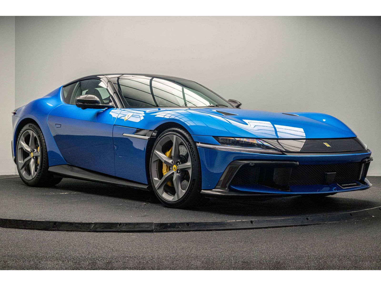 Ferrari 12cilindri 6.5 v12 830ch - imagem 3