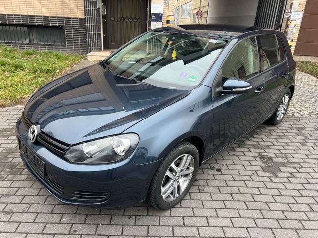 Volkswagen Golf 1.6 Trendline