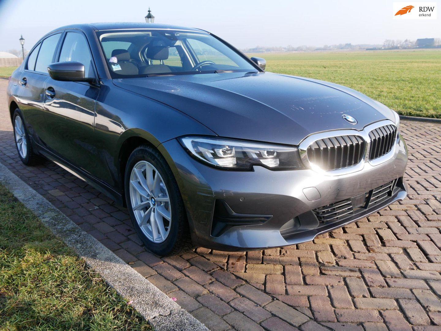BMW 330 3-serie 330e HYBRID AUT. klima NAVI * 16599