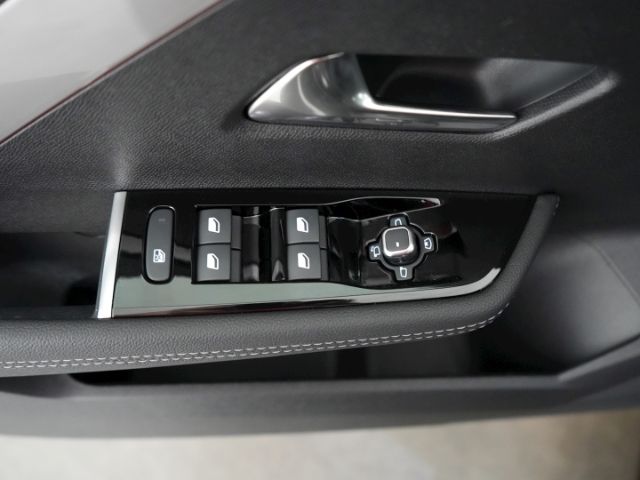 Astra L ST ULTIMATE AT+LED MATRIX+NAVI+360 GRAD