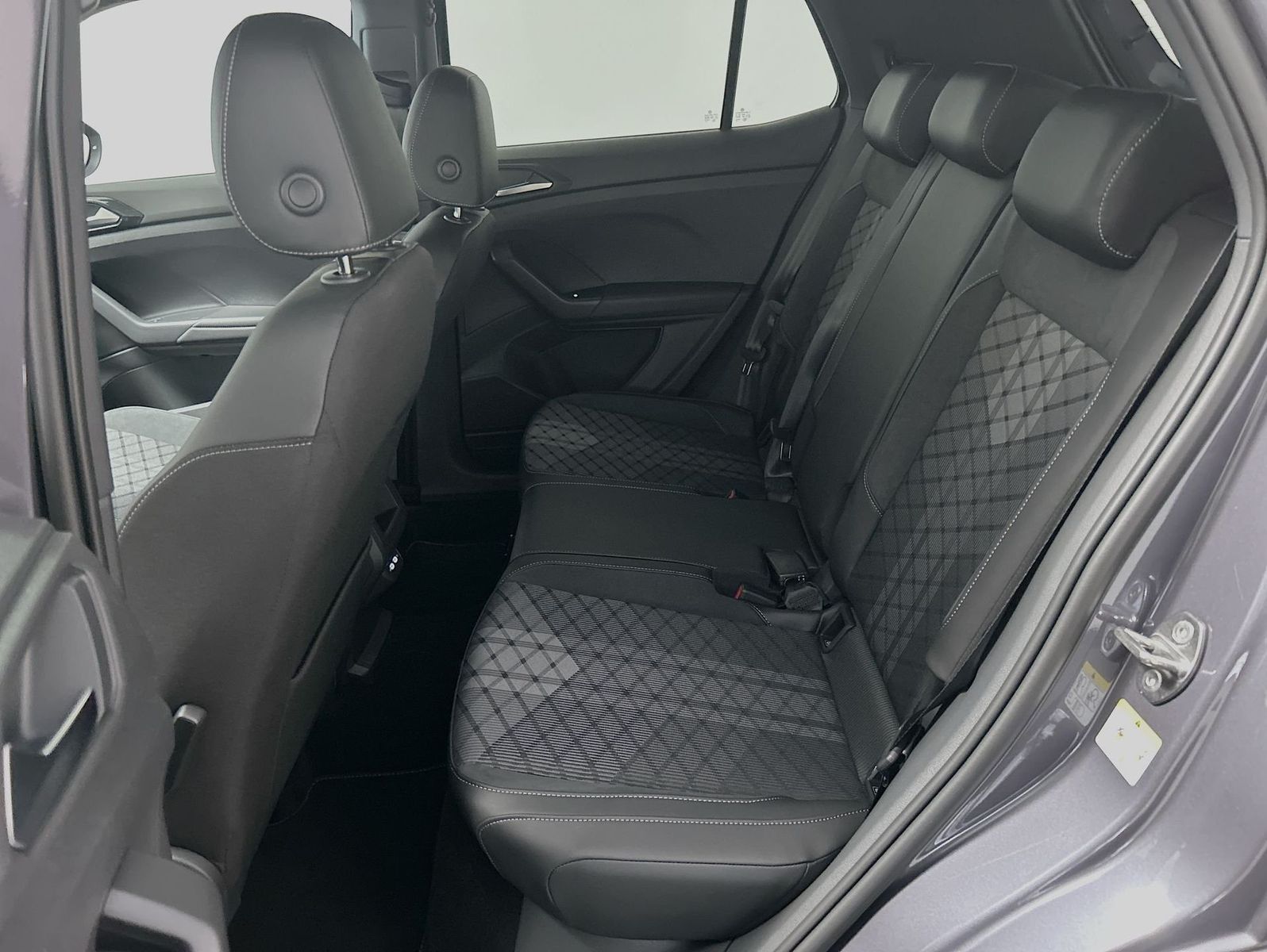 Volkswagen T-Cross - Bild 22