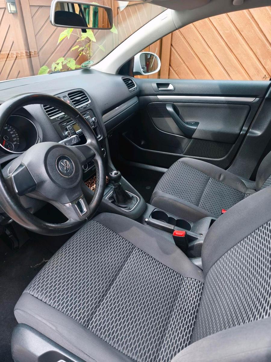 Volkswagen Golf 2010 — photo 5