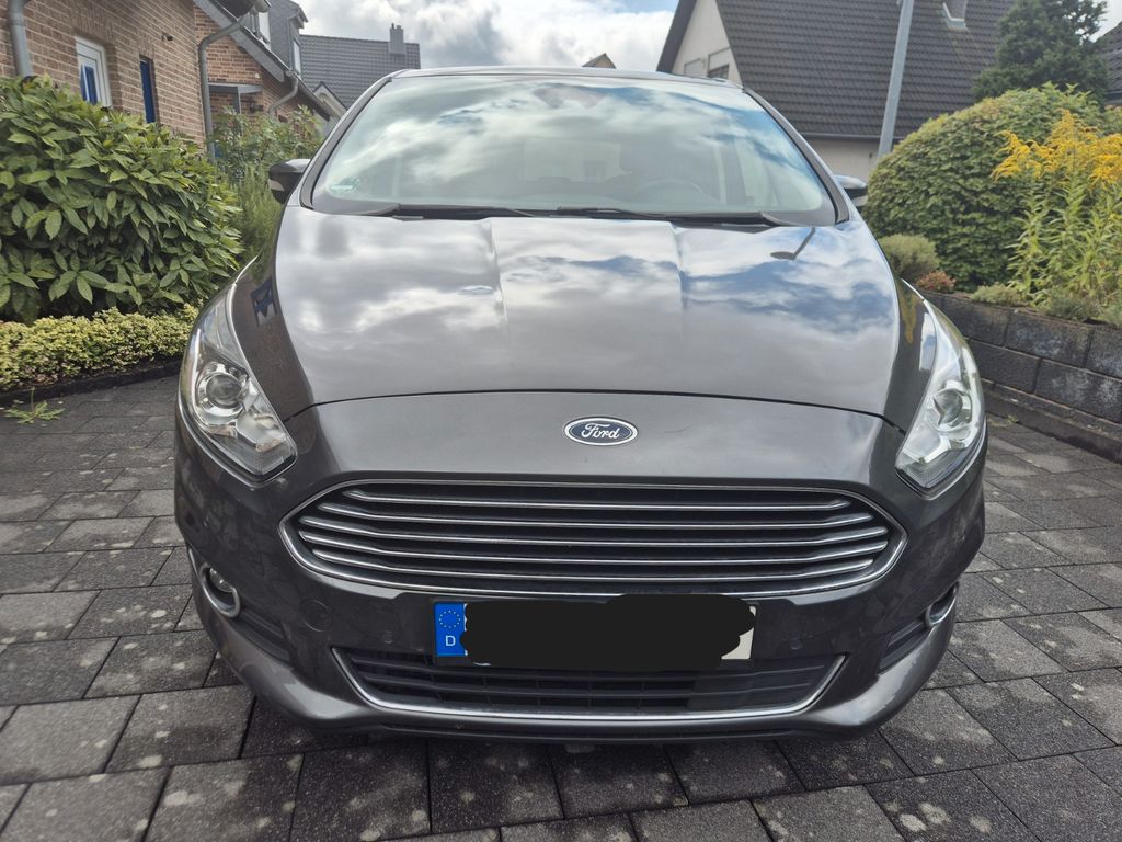 Image of Ford S-Max