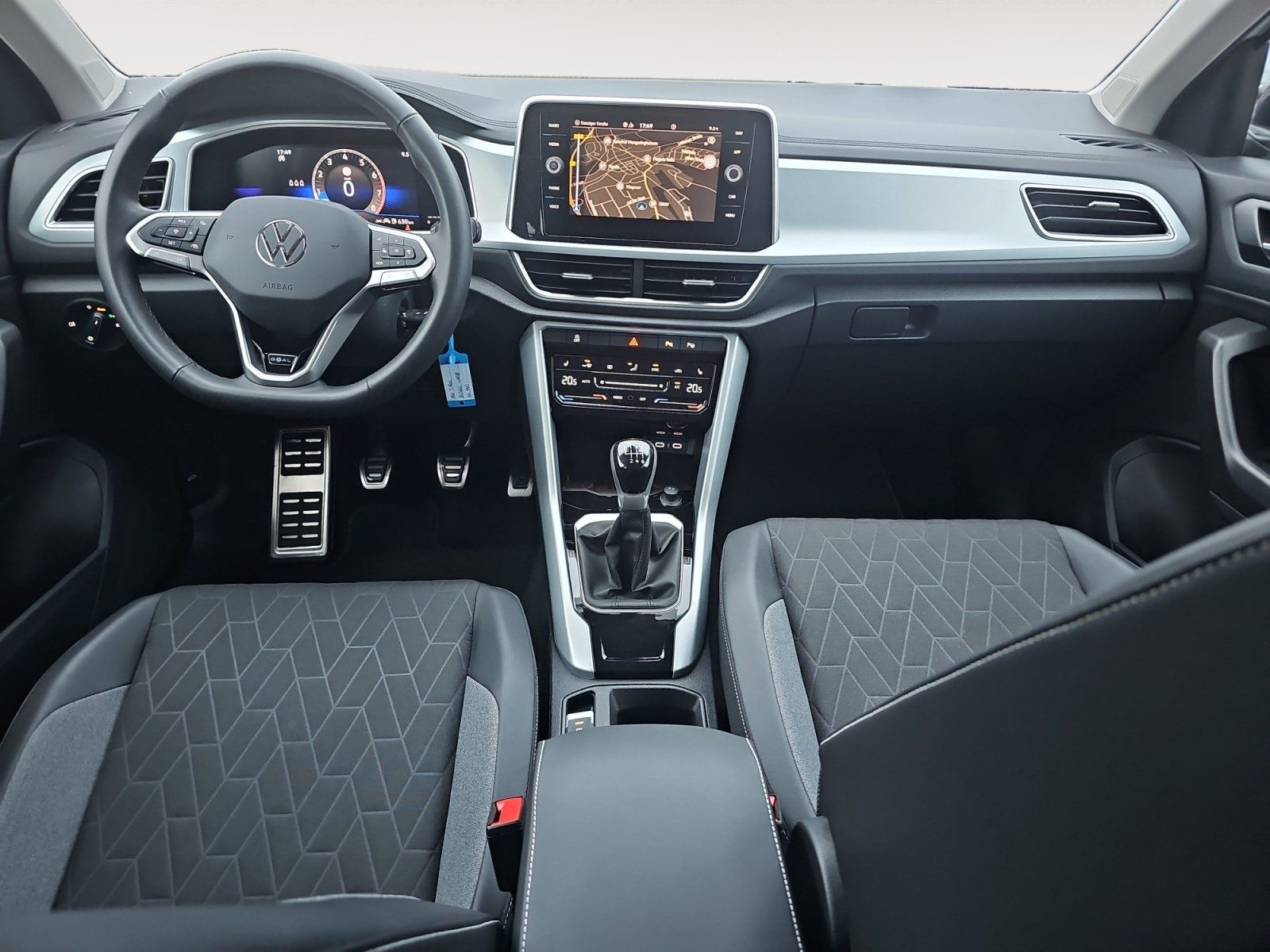 Volkswagen T-Roc - Bild 10
