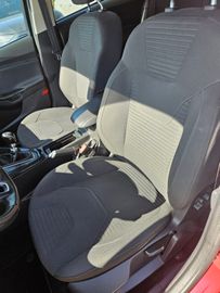 Ford Focus - 8