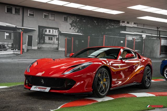 Ferrari 812 Superfast *3,2,1..GO! *