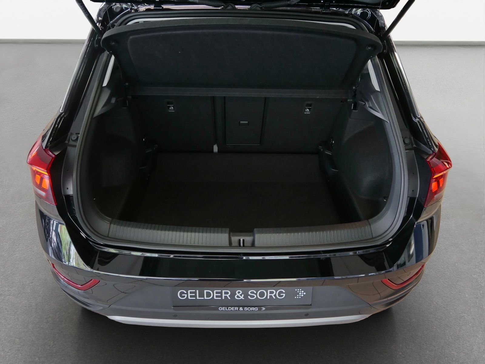 Volkswagen T-Roc - Bild 11