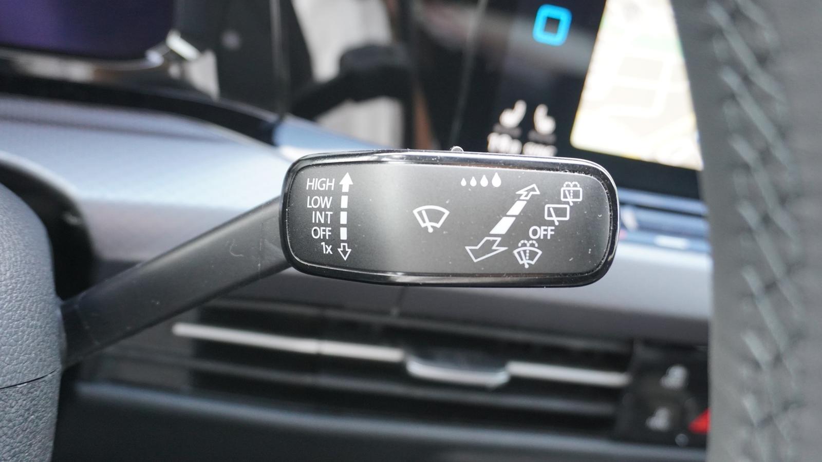 Volkswagen Golf VIII 1.5 TSI Active LED ACC Standheizung, миниатюра 23