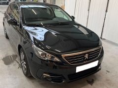 Fahrzeugabbildung Peugeot 308 Allure Lim.1.2T NAVI/PDC/TEMPOMAT/KLIMAAUTOM