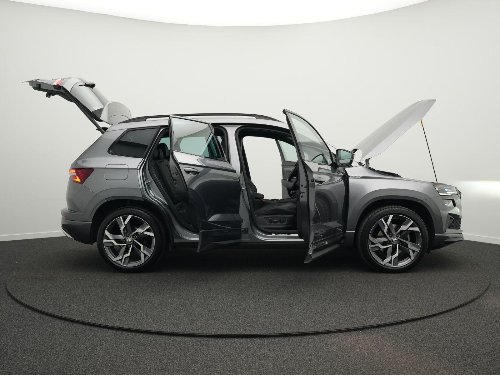 Skoda Karoq Sportline 2.0 TSI 4x4 DSG AHK*LED*NAVI*19"