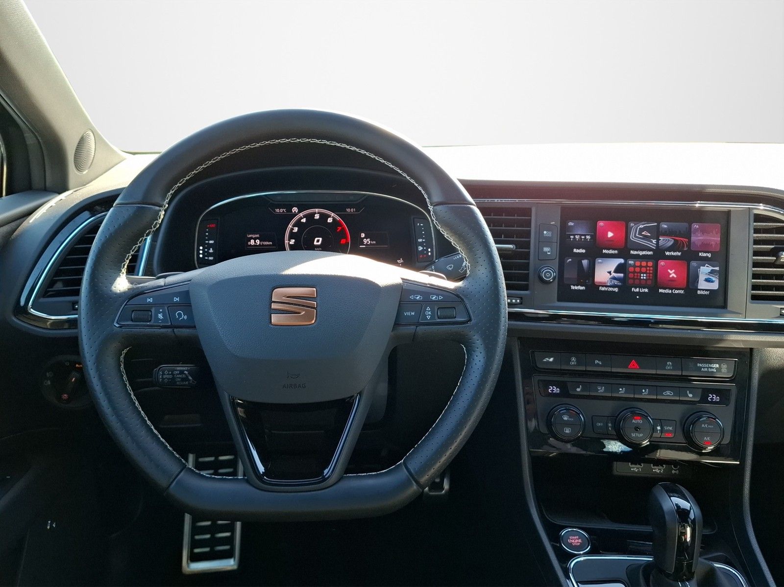 SEAT Leon ST 2.0 TSI Cupra 300 4Drive DSG / ACC / LED - Image 11