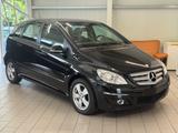 Mercedes-Benz B 200 CDI/ Automatik /EURO 5/PDC/ SHZ/NAVI/KLIMA