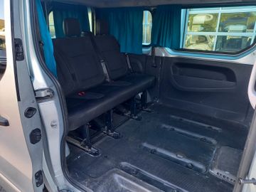 Opel Vivaro - 9