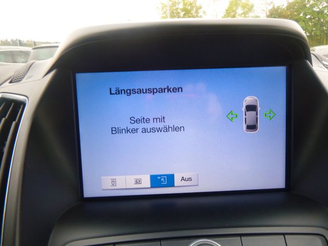 Fahrzeugabbildung Ford C-MAX 1.0 EcoBoost Cool & Connect>NAV/PDC/SHZ...