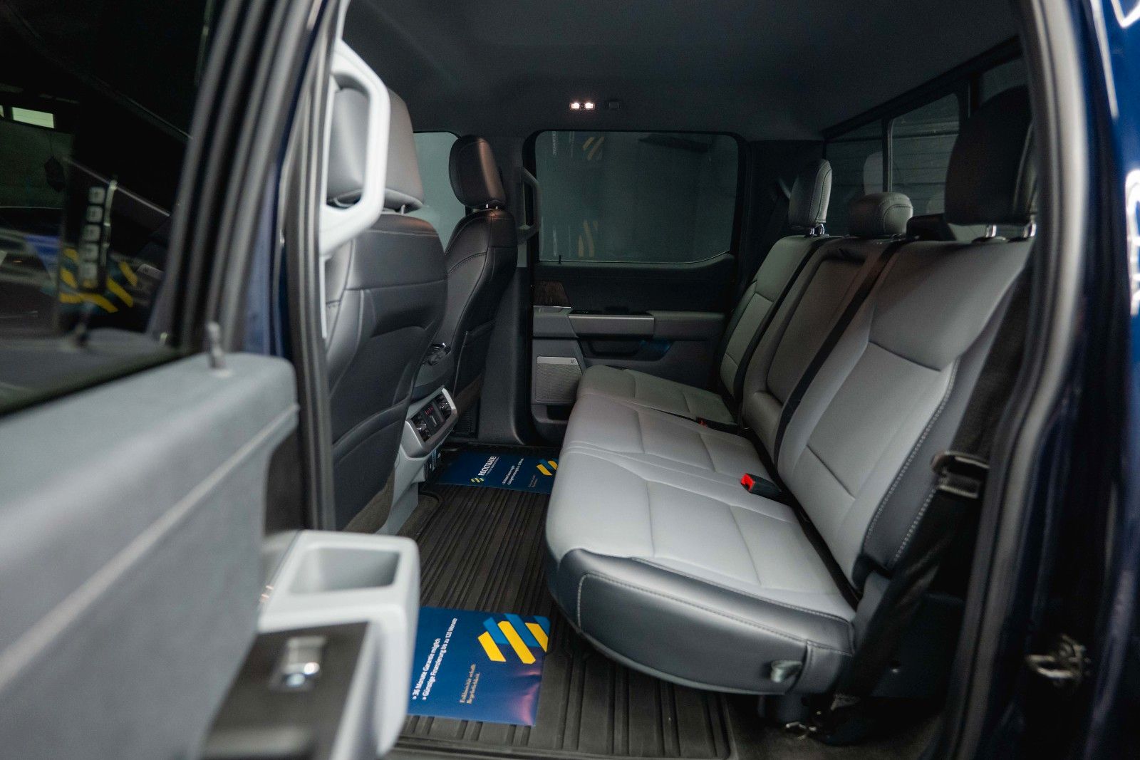 Fahrzeugabbildung Ford F150 5.0 V8 4x4 LARIAT RAPTOR SupCrew *LED*B&O*