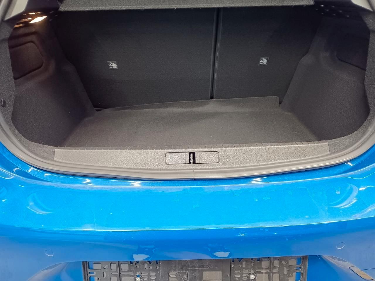 Fahrzeugabbildung Opel Corsa F 1.2 Turbo GS Kamera,LED,Navi,PDC,SHZ,FLA