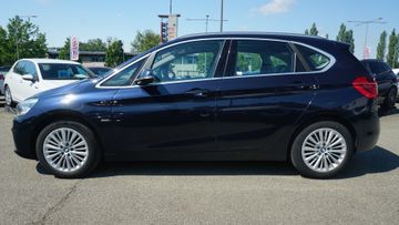 BMW 218 - 3