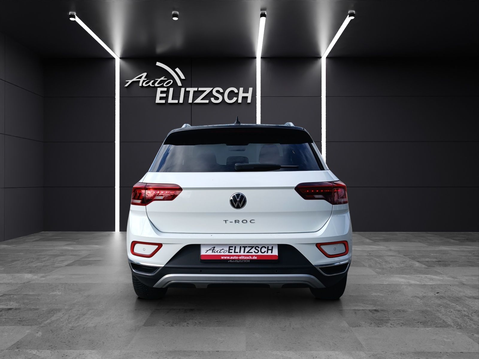 Fahrzeugabbildung Volkswagen T-Roc TDI StyleAHK AID ACC RFK SH LM