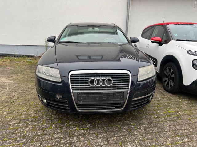 Fahrzeugabbildung Audi A6 Avant 2.8 FSI Motorschaden