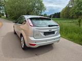 Ford Focus 1,6 ,NUR 30000 km, Rentnerfahrzeug, Top - Ford Focus: 1.6