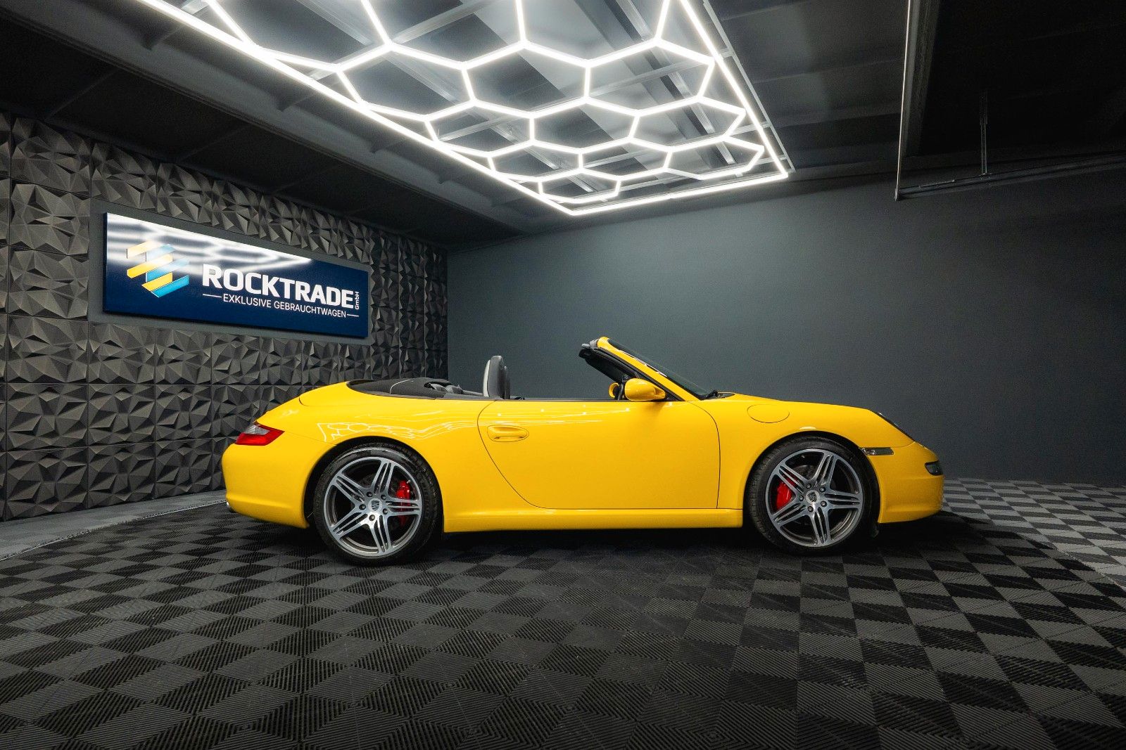 Fahrzeugabbildung Porsche 997 911 Carrera S Cabrio *1.Hand*Chrono+*6 Gang*