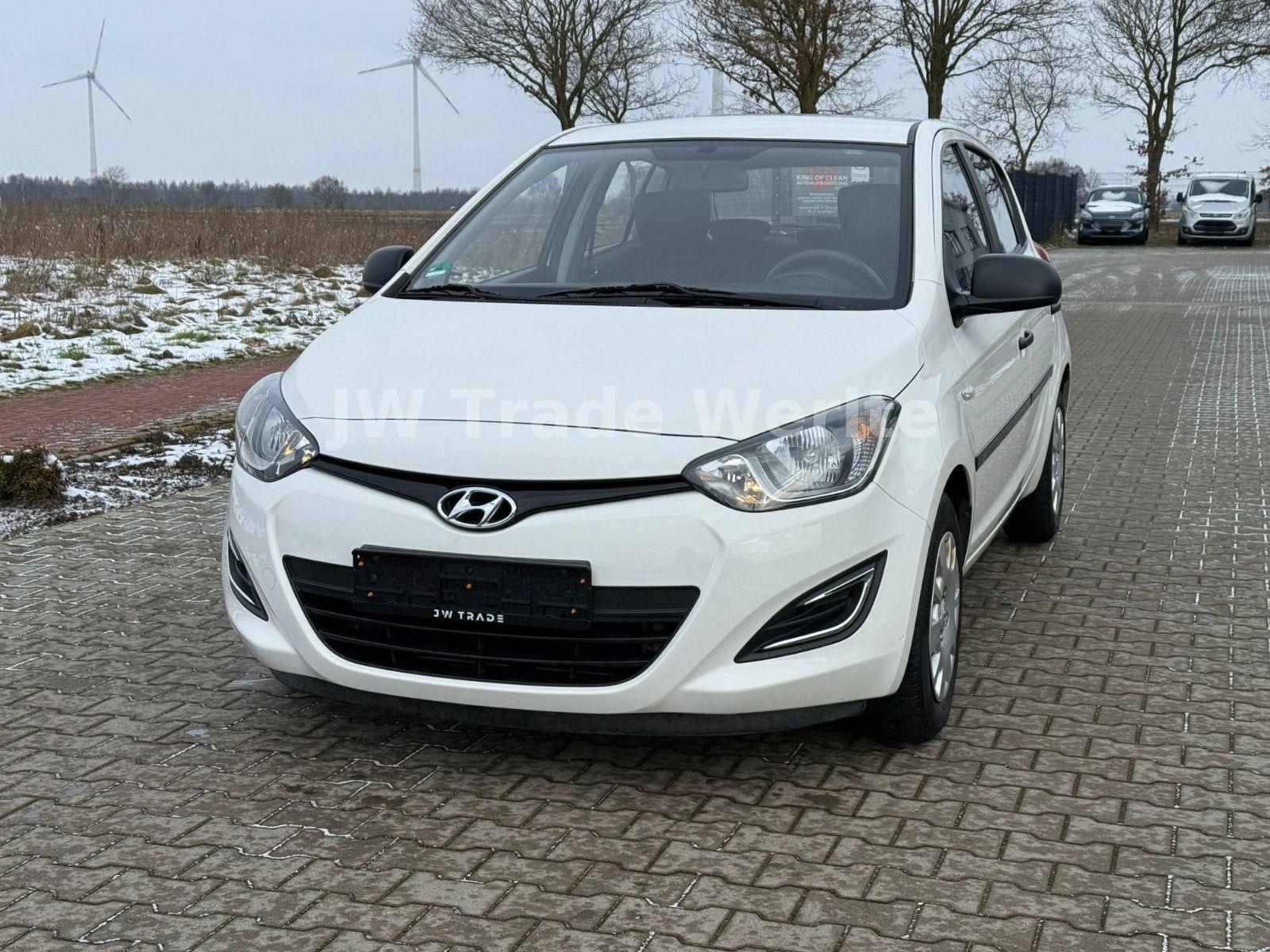 Hyundai i20 5 Star Edition Navi AppleCar Klima TÜV Neu