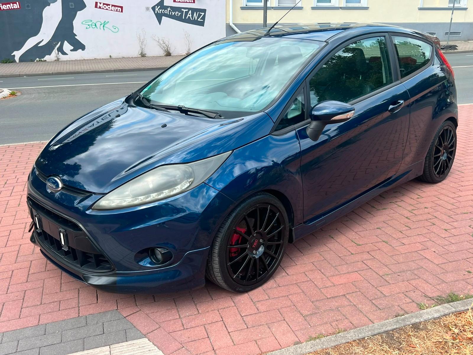 Ford Fiesta Sport ST-Line*LEDER*KLIMAAUTO*TÜV NEU