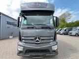 Mercedes-Benz Actros 2640 STX Pop-Out, 6 Pferde mit 3 Pferdean