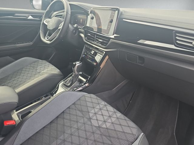 T-Roc 1.5 TSI DSG R-LINE PANO+IQ.LIGHT+RFK+NAVI+