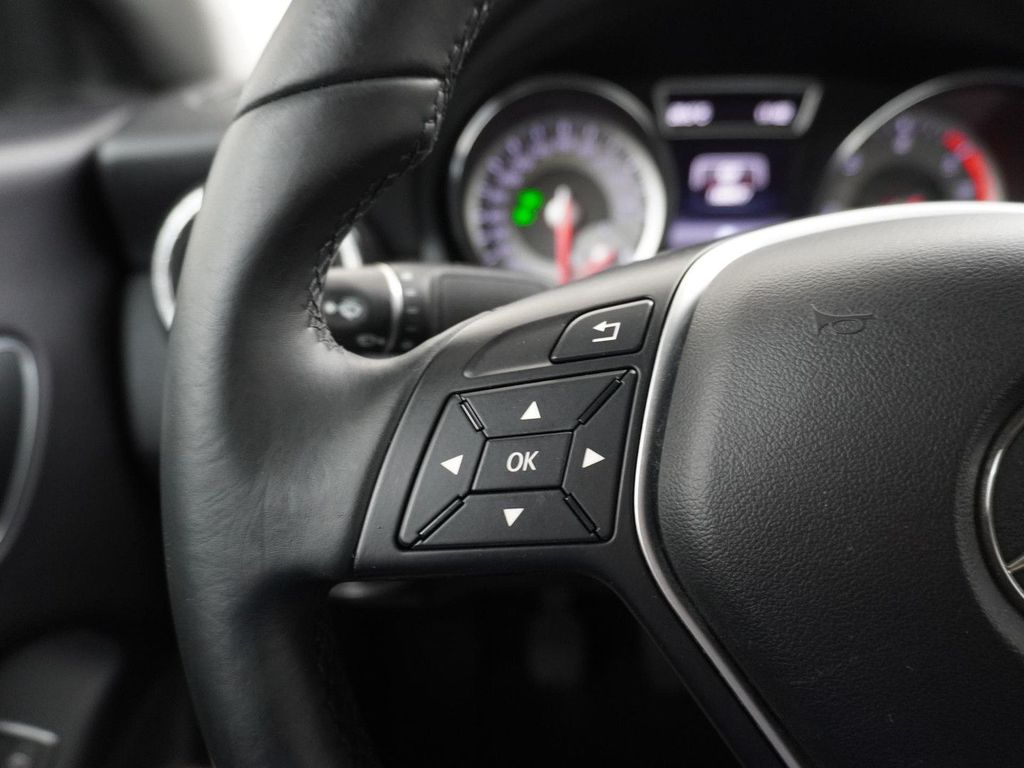 Mercedes-Benz CLA 180 CDI Ambition navi