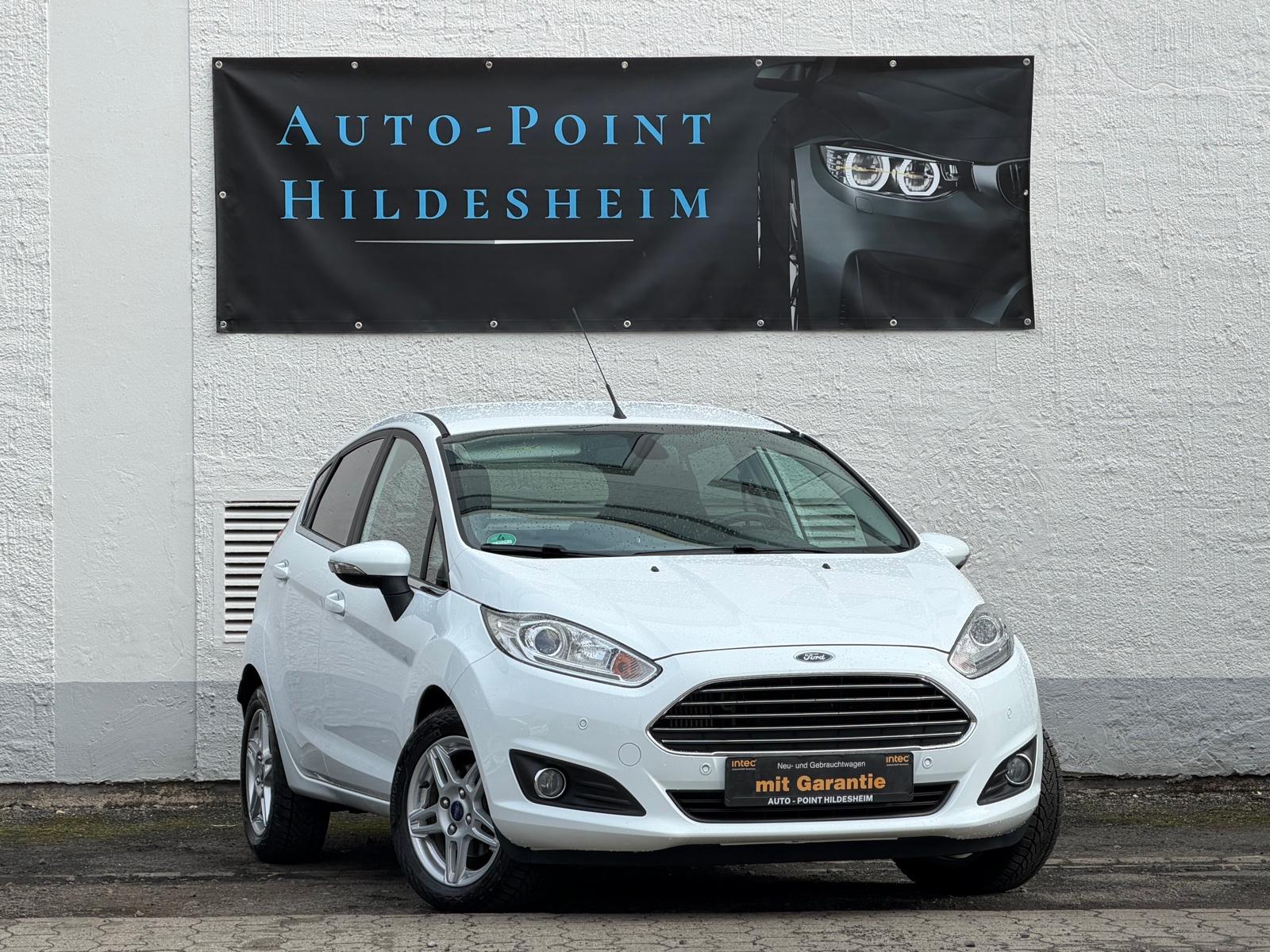 Ford Fiesta Titanium"AUTOMATIK"1.HAND"SITZHEIZUNG"PDC