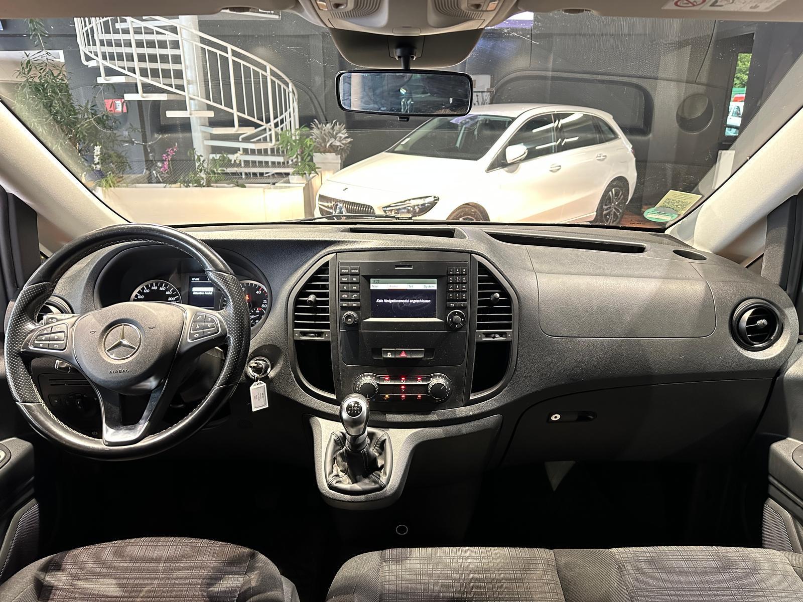 Mercedes-Benz VITO TOURER 114 LANG 9SITZE 2xSCHIEBETÜR 2xKLIMA