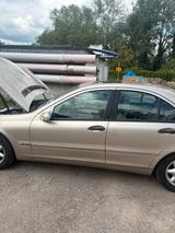 Mercedes-Benz Mercedes c220 cdi w203 - Mercedes-Benz C 220 Limousine W203 cdi mit Diesel-Antrieb