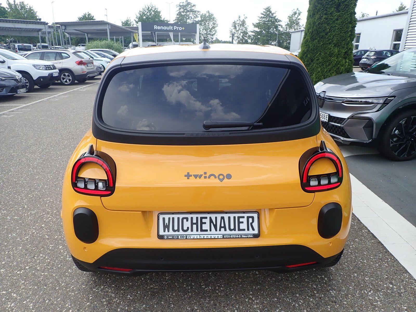 Fahrzeugabbildung Renault Twingo E-TECH elektr. Evolution 80hp Urban Range
