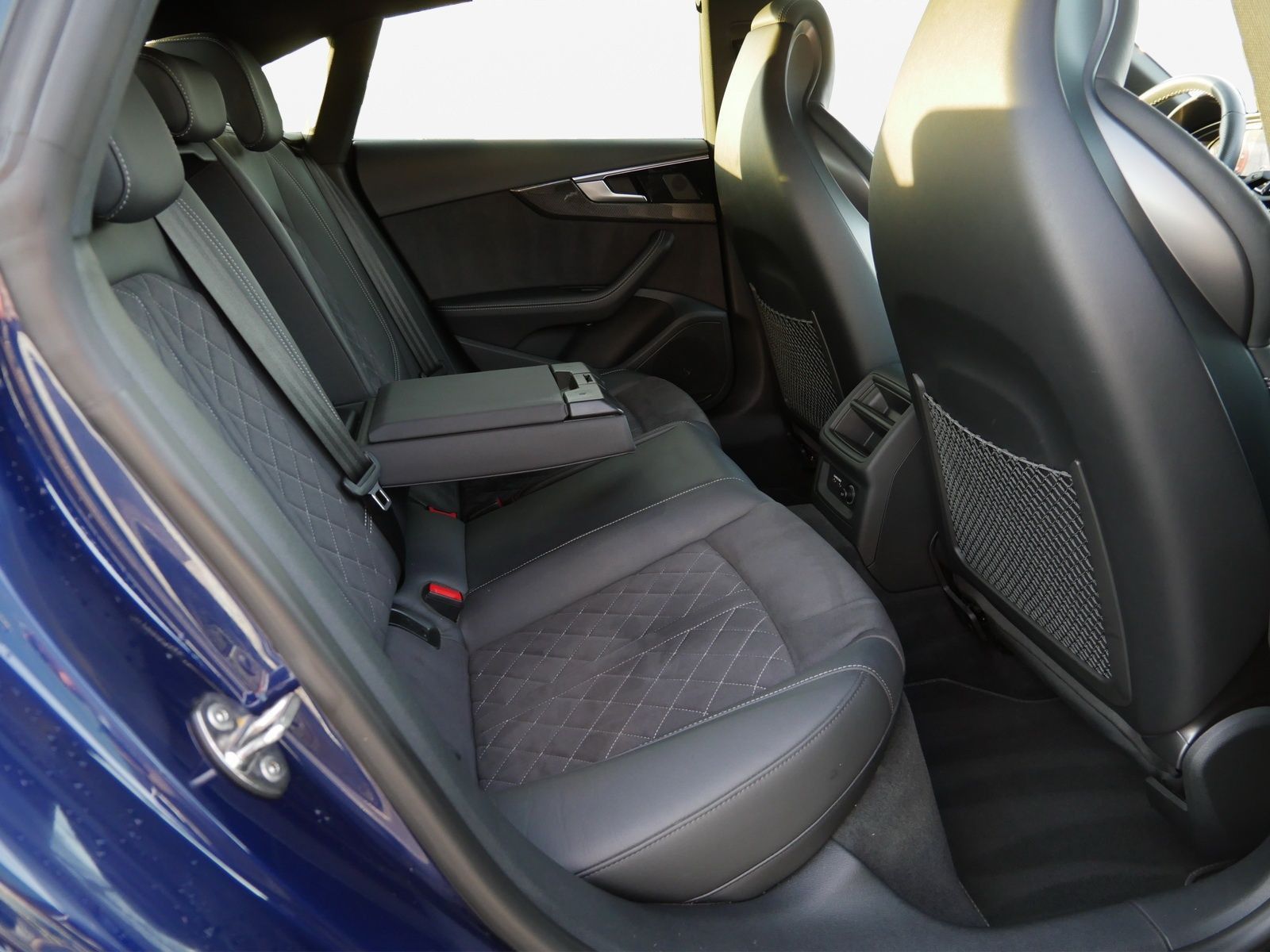 Audi S5 - Bild 16