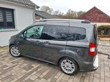 Ford Tourneo - Ford Tourneo: Kleinbus