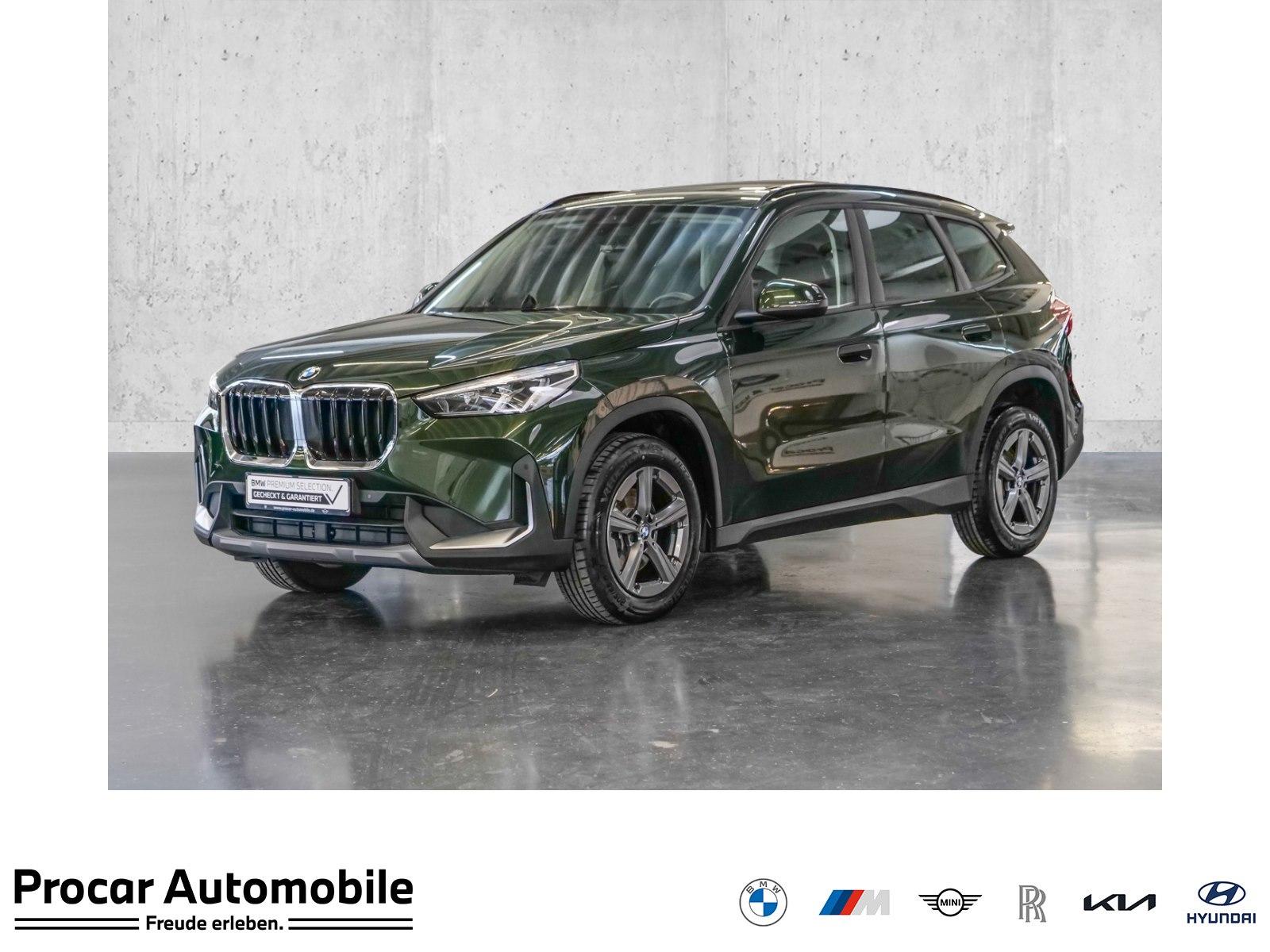 BMW X1 sDrive18d Aut Nav LED Pano Shz Parkass+RFK