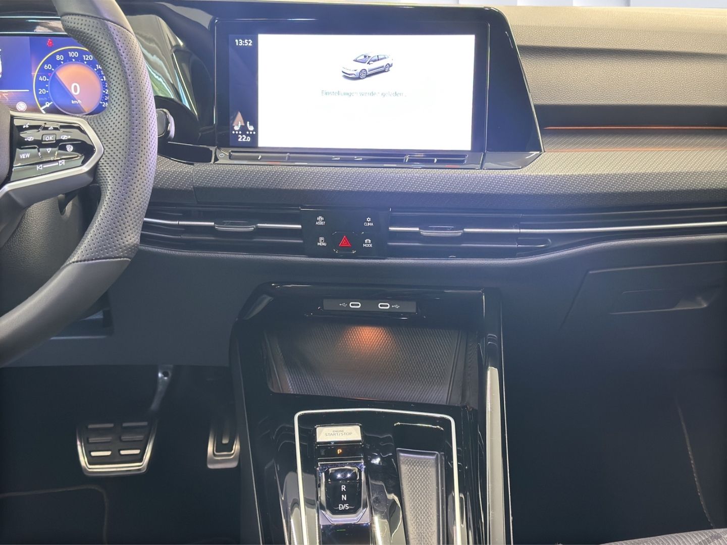 Golf Variant Mildhybrid VIII 1.5 eTSI R-Line DSG