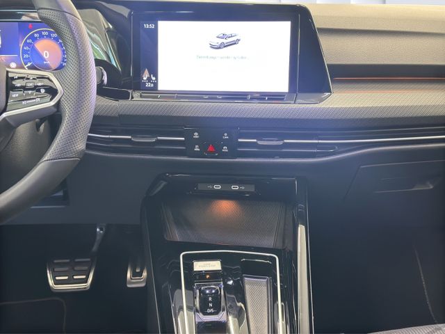 Golf Mildhybrid VIII 1.5 eTSI R-Line DSG 96kW LE
