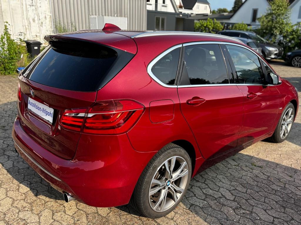 BMW 225