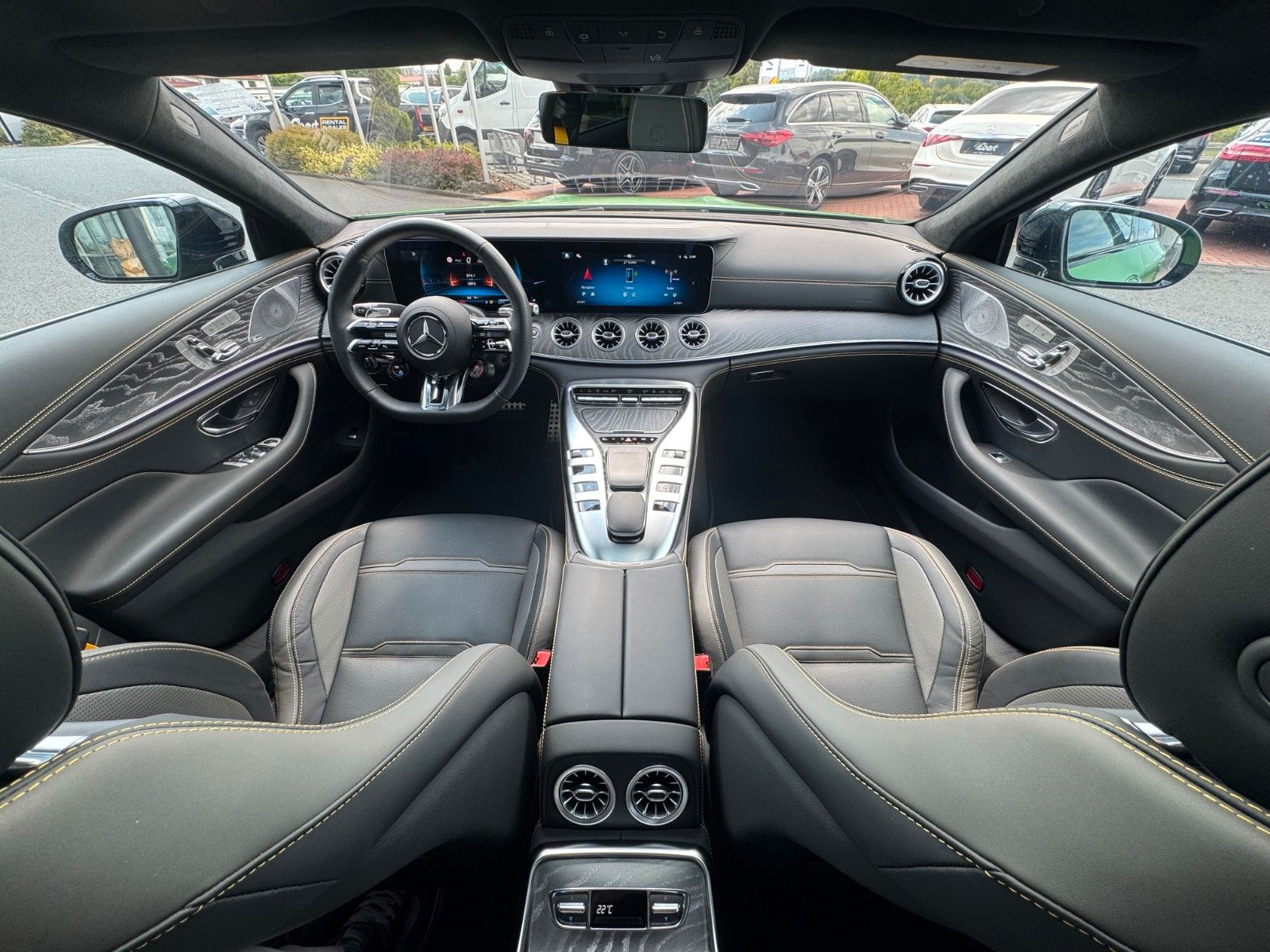 Fahrzeugabbildung Mercedes-Benz AMG GT S AirM+Burm+Standh+HUD+360+VOLL