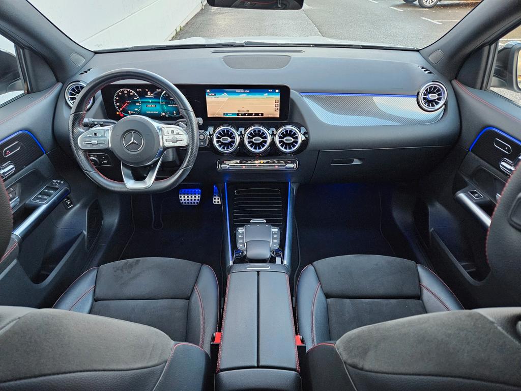 Mercedes-Benz GLA 180