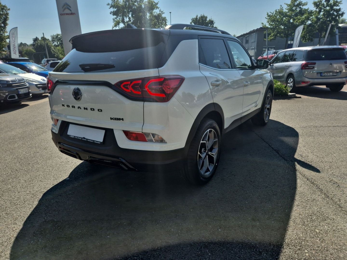 Fahrzeugabbildung KGM Korando 1.5 HUD Navi LED ACC CarPlay SHZ.