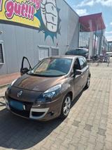 Renault Scenic 2.0 16V 140 CVT dynamique - Renault Scenic aus 2011: Dynamique