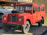 Land Rover Defender   LR 109  Scheunenfund "BENZIN - Land Rover: 109